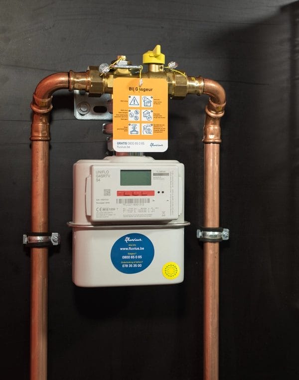 Protect against smart gas meter radiation with Penta Power 220 Tag